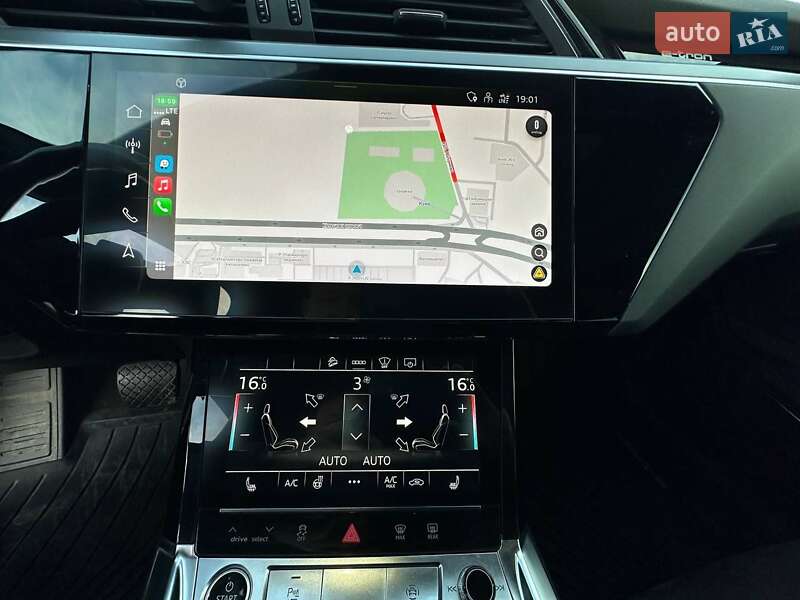 Внедорожник / Кроссовер Audi e-tron 2020 в Киеве