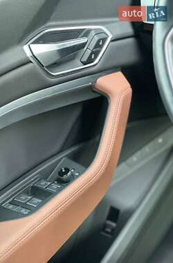 Внедорожник / Кроссовер Audi e-tron 2019 в 