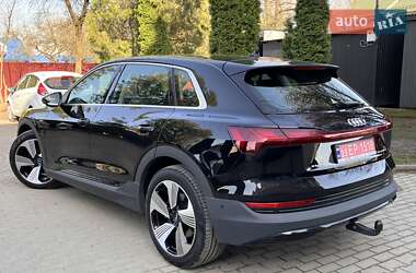Внедорожник / Кроссовер Audi e-tron 2019 в 