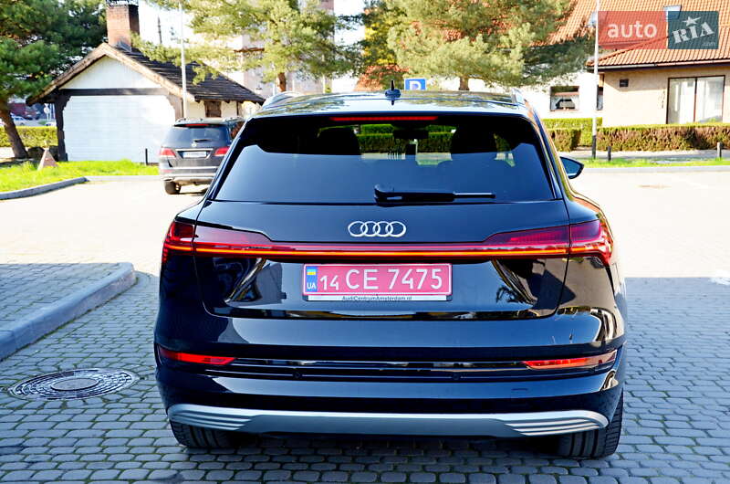 Внедорожник / Кроссовер Audi e-tron 2019 в Ивано-Франковске
