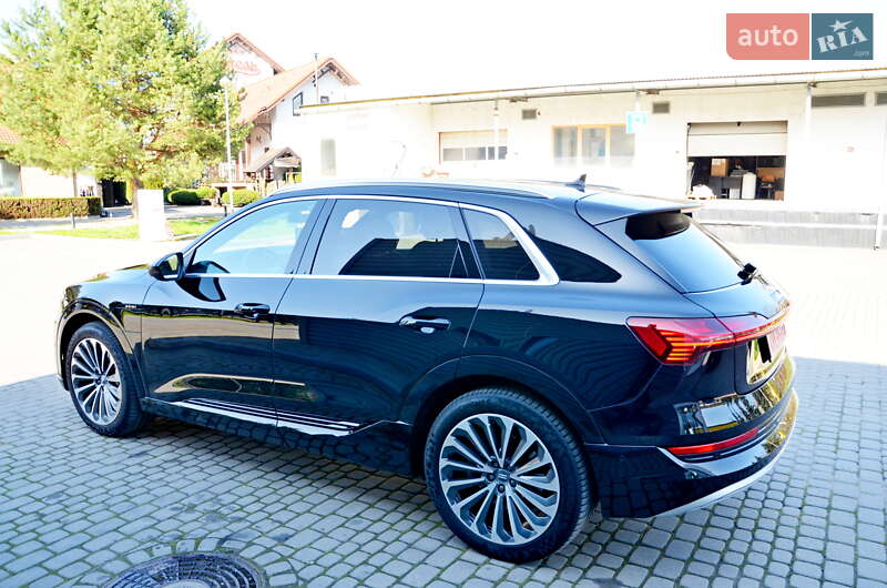 Внедорожник / Кроссовер Audi e-tron 2019 в Ивано-Франковске