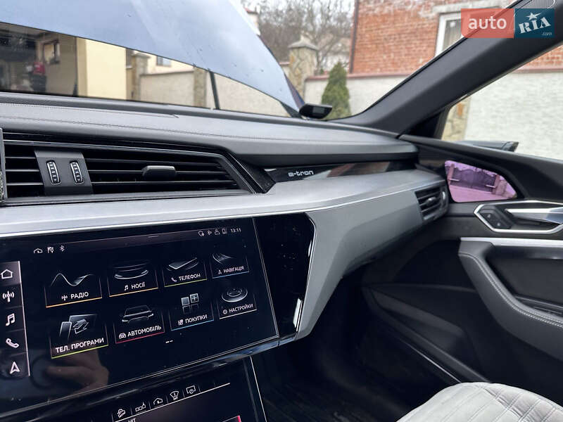 Внедорожник / Кроссовер Audi e-tron 2019 в Львове