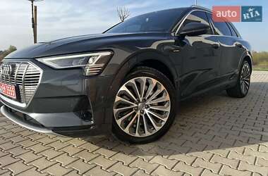 Внедорожник / Кроссовер Audi e-tron 2020 в 