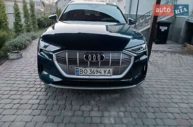 Внедорожник / Кроссовер Audi e-tron 2019 в 