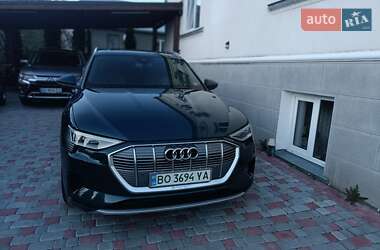 Внедорожник / Кроссовер Audi e-tron 2019 в 