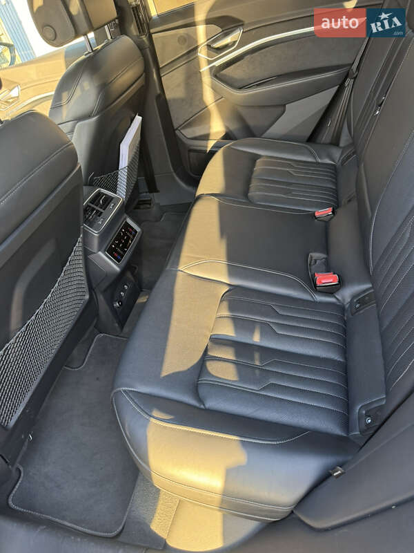 Внедорожник / Кроссовер Audi e-tron 2022 в Переяславе фото 6 Внедорожник / Кроссовер Audi e-tron 2022 в Переяславе