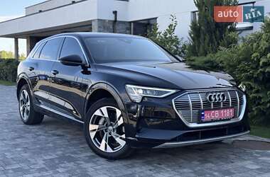Внедорожник / Кроссовер Audi e-tron 2019 в 