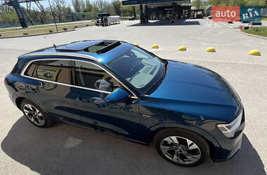 Позашляховик / Кросовер Audi e-tron 2020 в Дніпрі