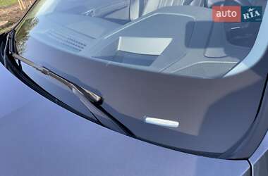 Внедорожник / Кроссовер Audi e-tron 2020 в 