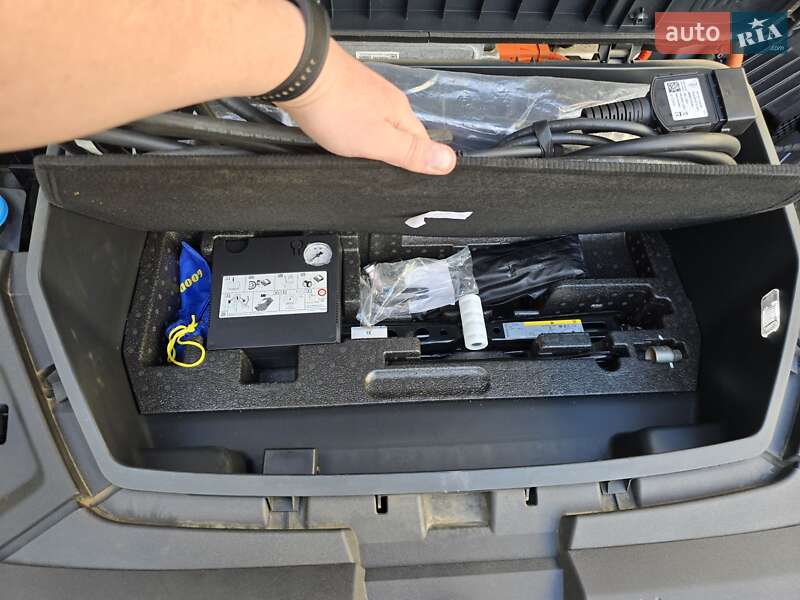 Позашляховик / Кросовер Audi e-tron 2020 в Ужгороді