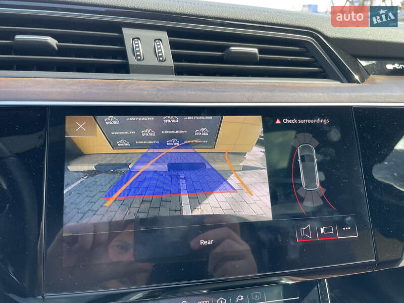 Внедорожник / Кроссовер Audi e-tron 2021 в Львове