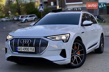 Внедорожник / Кроссовер Audi e-tron 2020 в 