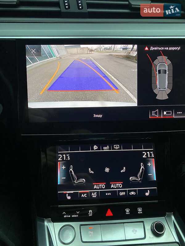 Позашляховик / Кросовер Audi e-tron 2020 в Дніпрі
