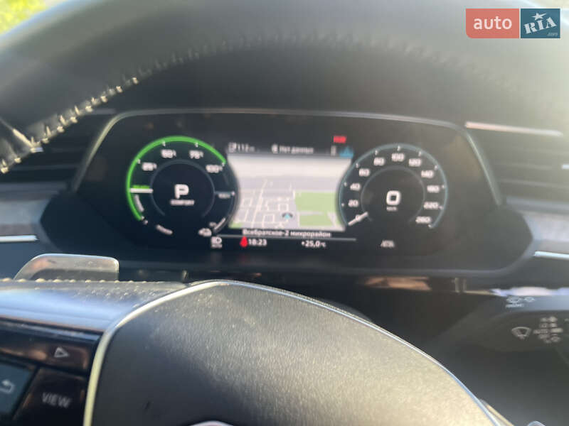 Позашляховик / Кросовер Audi e-tron 2019 в Кривому Розі
