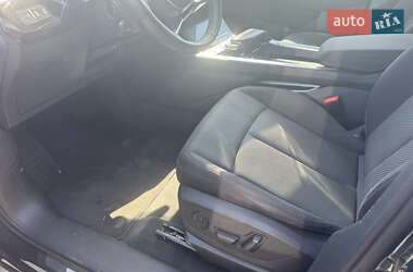 Внедорожник / Кроссовер Audi e-tron 2019 в 