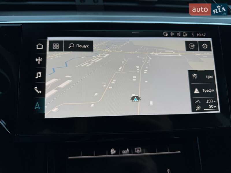 Позашляховик / Кросовер Audi e-tron 2019 в Коломиї