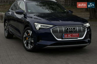 Внедорожник / Кроссовер Audi e-tron 2020 в 