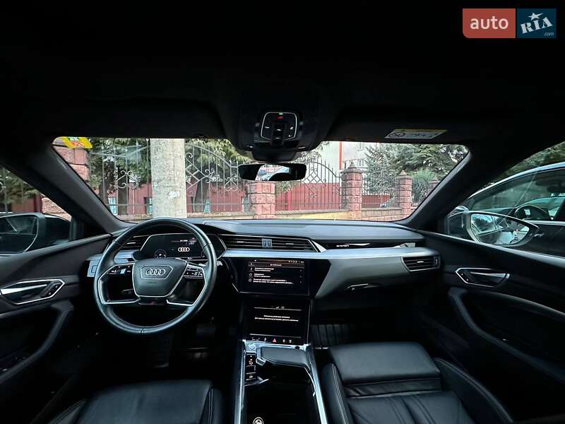 Позашляховик / Кросовер Audi e-tron 2020 в Києві