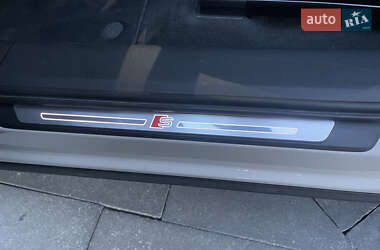 Внедорожник / Кроссовер Audi e-tron 2020 в 