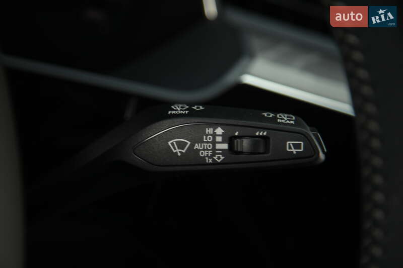 Внедорожник / Кроссовер Audi e-tron 2020 в Харькове