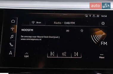 Внедорожник / Кроссовер Audi e-tron 2018 в 
