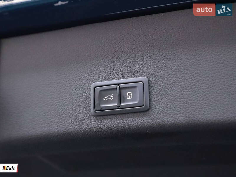 Внедорожник / Кроссовер Audi e-tron 2018 в Тернополе