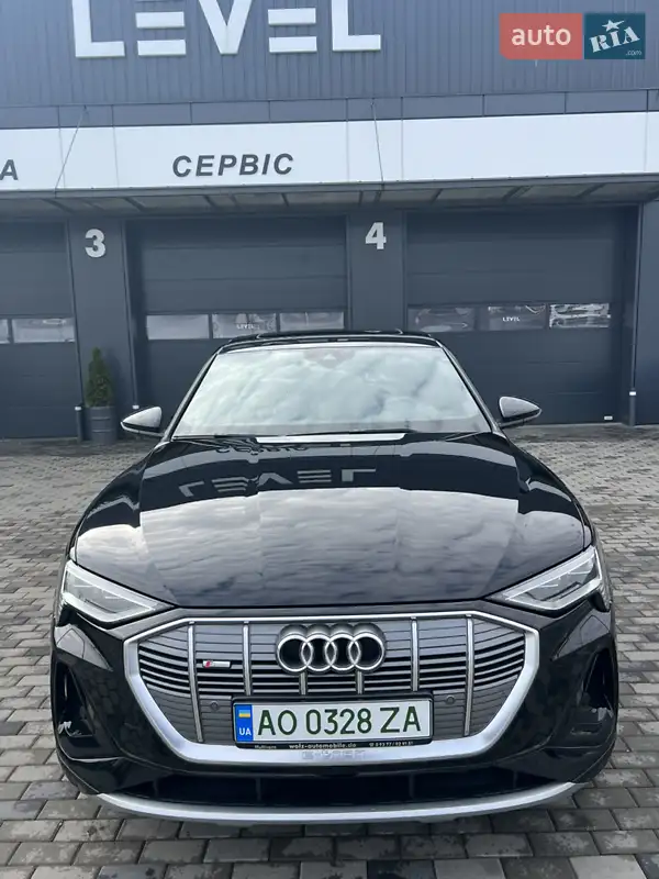 Audi e-tron 2020