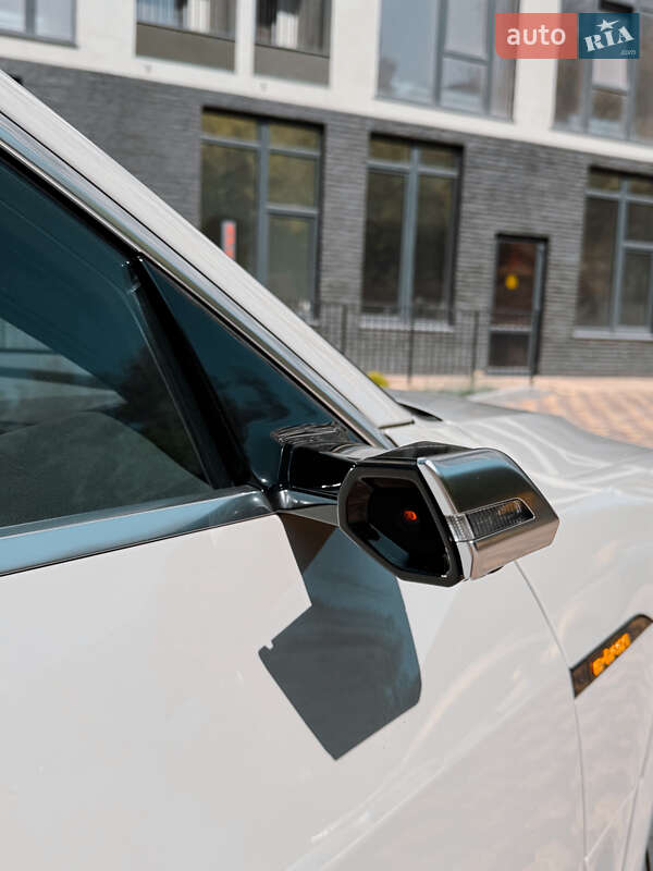 Внедорожник / Кроссовер Audi e-tron 2019 в Одессе фото 21 Внедорожник / Кроссовер Audi e-tron 2019 в Одессе