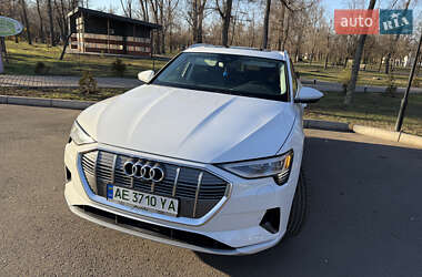 Внедорожник / Кроссовер Audi e-tron 2019 в Кривом Роге