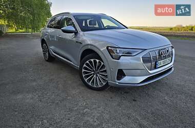 Внедорожник / Кроссовер Audi e-tron 2019 в Гайвороне