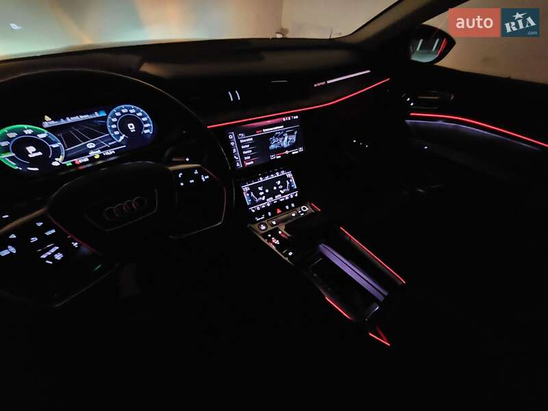 Позашляховик / Кросовер Audi e-tron 2019 в Гайвороні