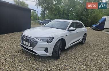 Внедорожник / Кроссовер Audi e-tron 2019 в 