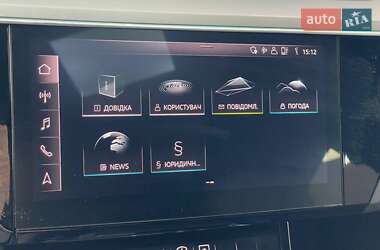 Позашляховик / Кросовер Audi e-tron 2019 в 