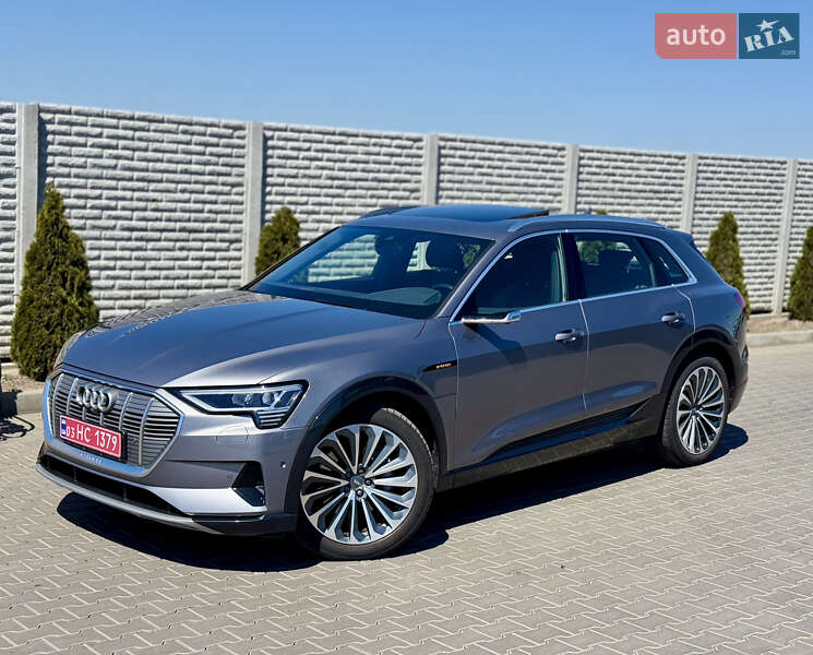 Внедорожник / Кроссовер Audi e-tron 2020 в Днепре
