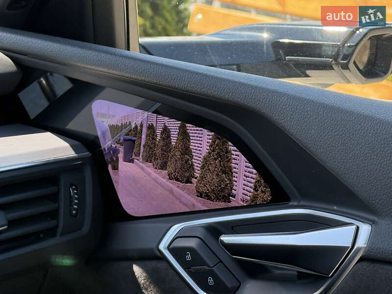 Внедорожник / Кроссовер Audi e-tron 2020 в Днепре