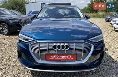 Позашляховик / Кросовер Audi e-tron 2019 в 