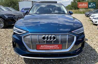 Позашляховик / Кросовер Audi e-tron 2019 в 