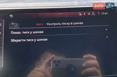 Позашляховик / Кросовер Audi e-tron 2019 в 