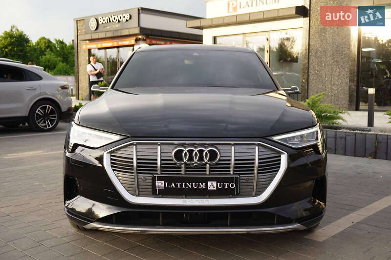 Позашляховик / Кросовер Audi e-tron 2019 в Ужгороді