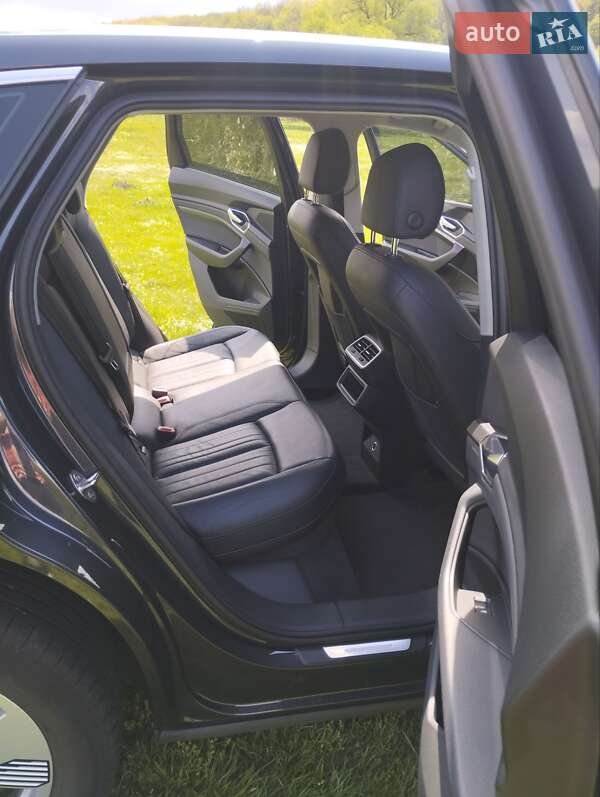 Внедорожник / Кроссовер Audi e-tron 2020 в Тернополе фото 8 Внедорожник / Кроссовер Audi e-tron 2020 в Тернополе