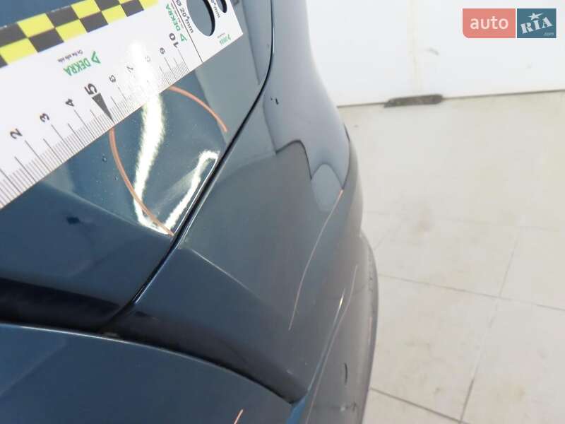 Позашляховик / Кросовер Audi e-tron 2019 в Києві фото 16 Позашляховик / Кросовер Audi e-tron 2019 в Києві