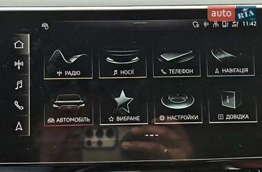 Позашляховик / Кросовер Audi e-tron 2021 в 