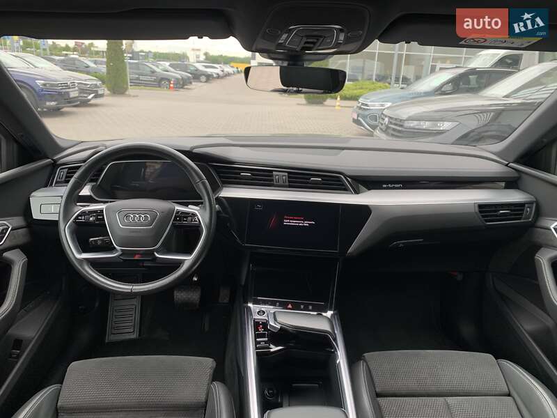 Внедорожник / Кроссовер Audi e-tron 2020 в Львове