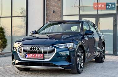 Внедорожник / Кроссовер Audi e-tron 2021 в 