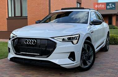 Позашляховик / Кросовер Audi e-tron 2020 в Києві