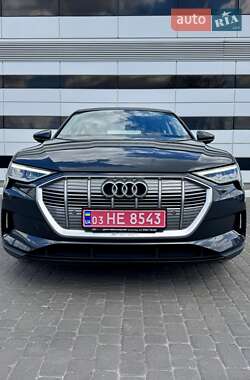 Внедорожник / Кроссовер Audi e-tron 2021 в Ровно