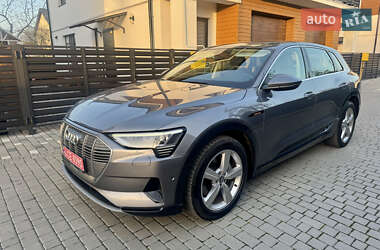 Внедорожник / Кроссовер Audi e-tron 2020 в 