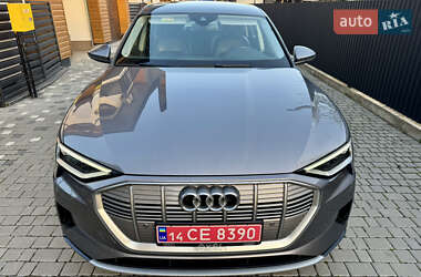 Внедорожник / Кроссовер Audi e-tron 2020 в 