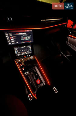 Внедорожник / Кроссовер Audi e-tron 2019 в 