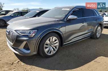 Audi e-tron 2022